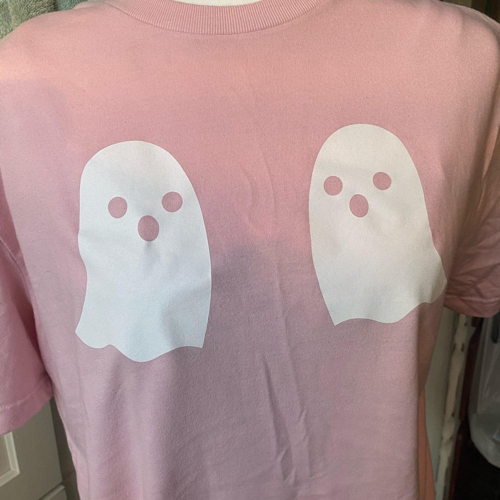 Graphic Tee- Boo-bies